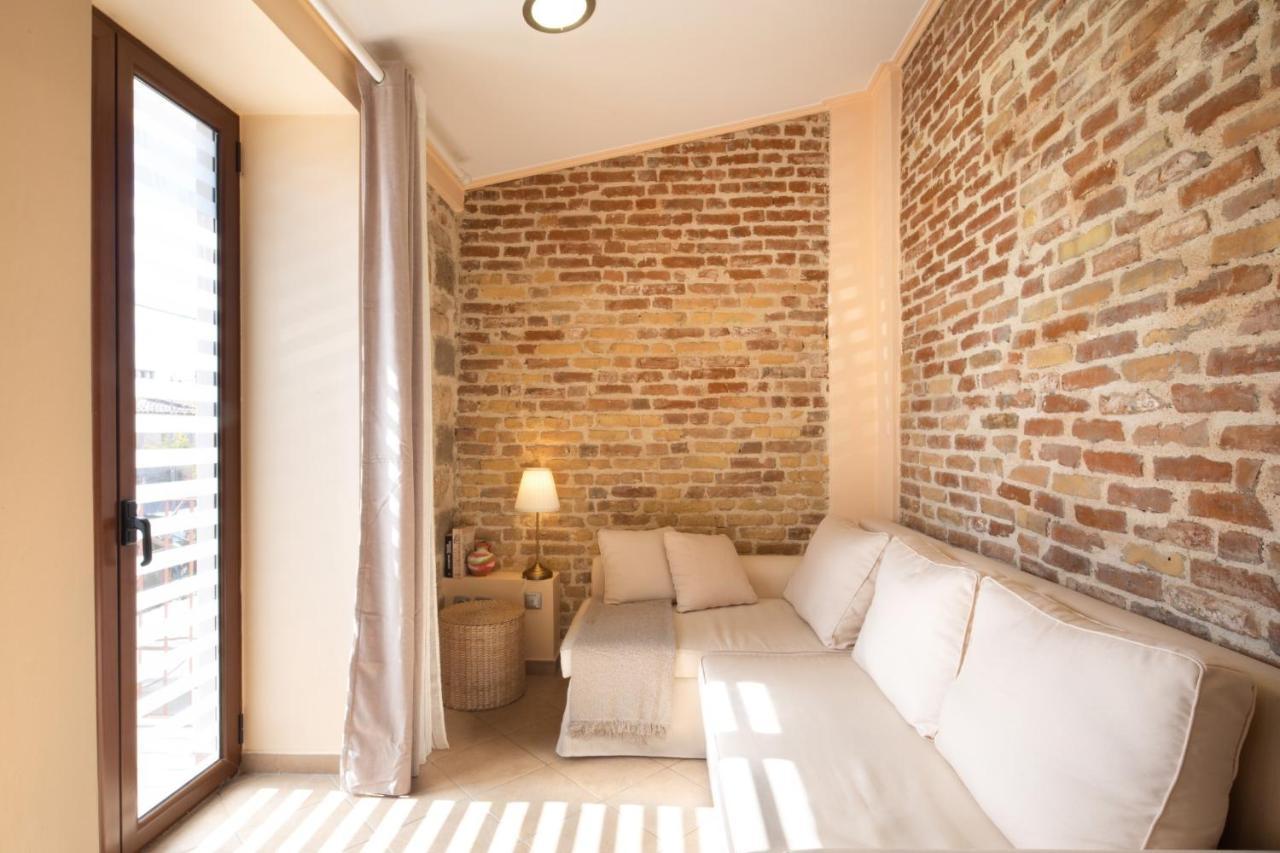 Villa Rosa Suite By Corfuescapes Corfu  ภายนอก รูปภาพ